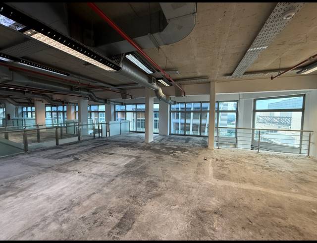 953M² OFFICE TO LET IN ROSEBANK